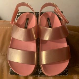 Mini Melissa sandals